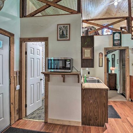 Waters Edge Retreat With Deck On Patoka Lake! Taswell Dış mekan fotoğraf